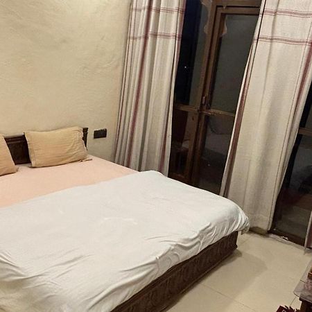 Vedic Dham Ganga Hotel Risikés Kültér fotó